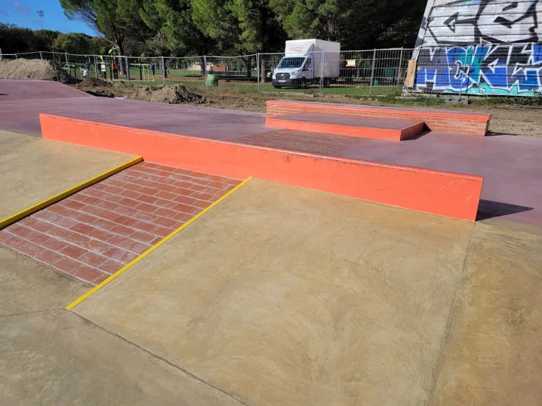 Street-Skatepark-des-argouletsrailmpad
